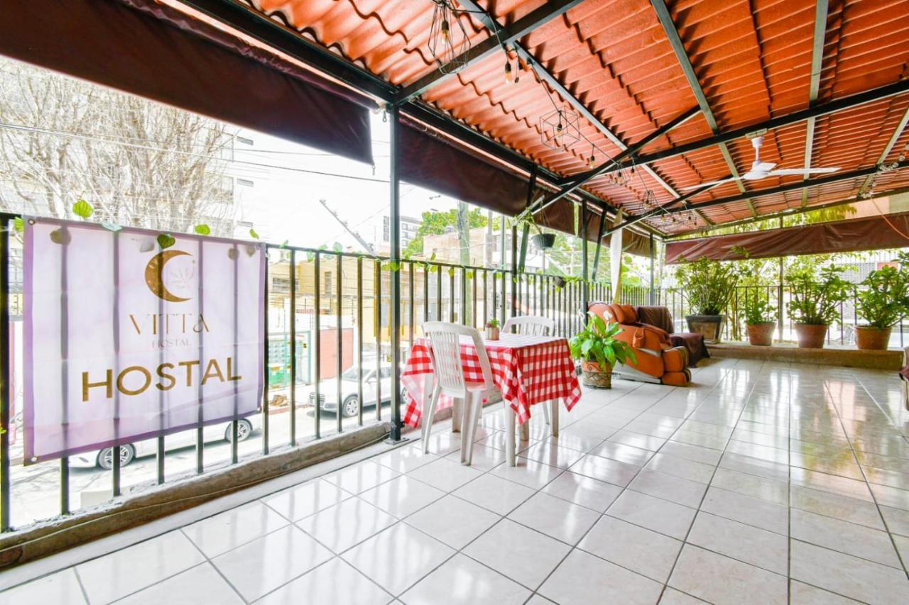 Hostal Vitta Guadalajara Exterior photo